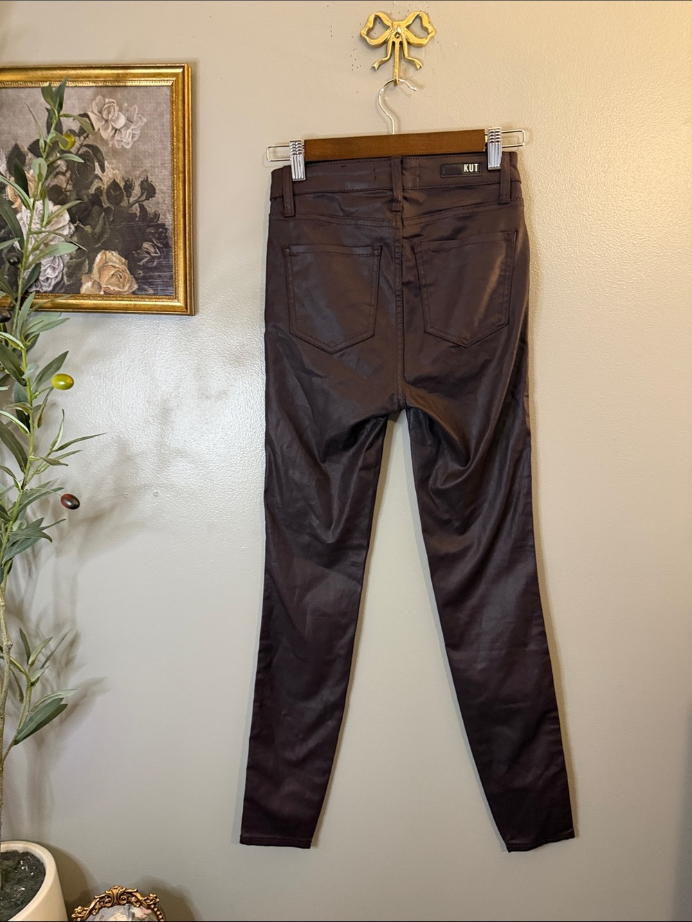 KUT From The Kloth Size 00 Brown Coated Skinny Jeans Stretch Pants - Picture 7 of 7